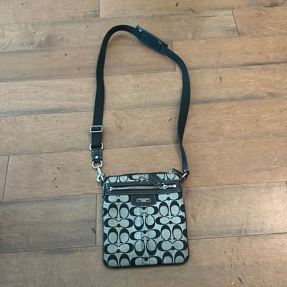 Coach cross body purse